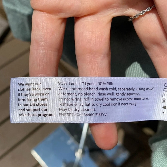 Eileen Fisher Short Sleeve Top in Seafoam Green Tencel & silk size large - Picture 10 of 11